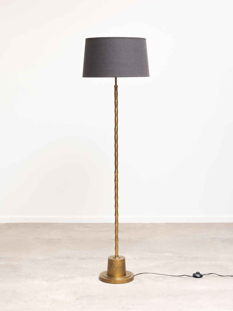 Lampadaire base chapeau Efficace Chehoma